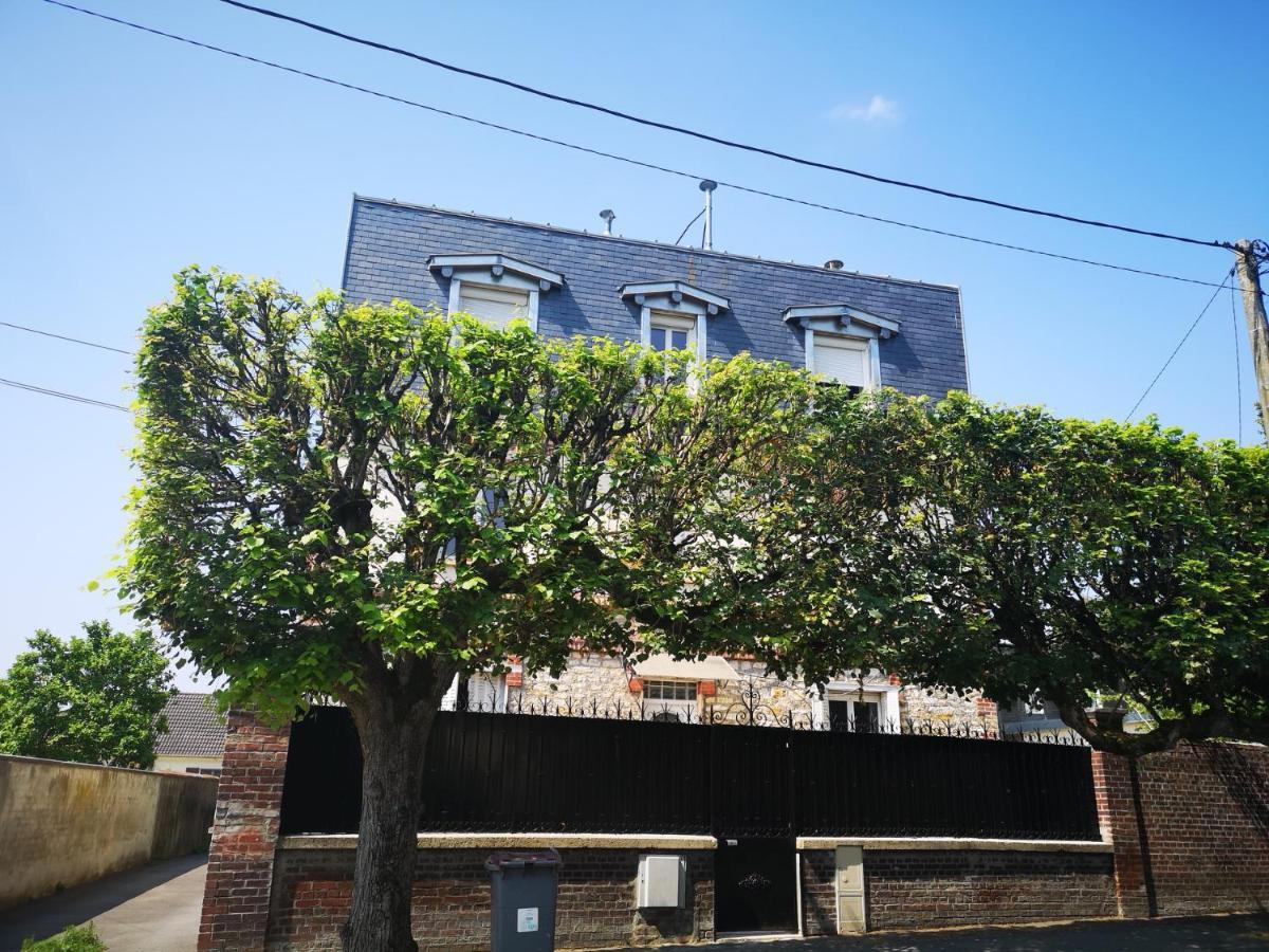 Residence De La Republique Bessancourt 외부 사진